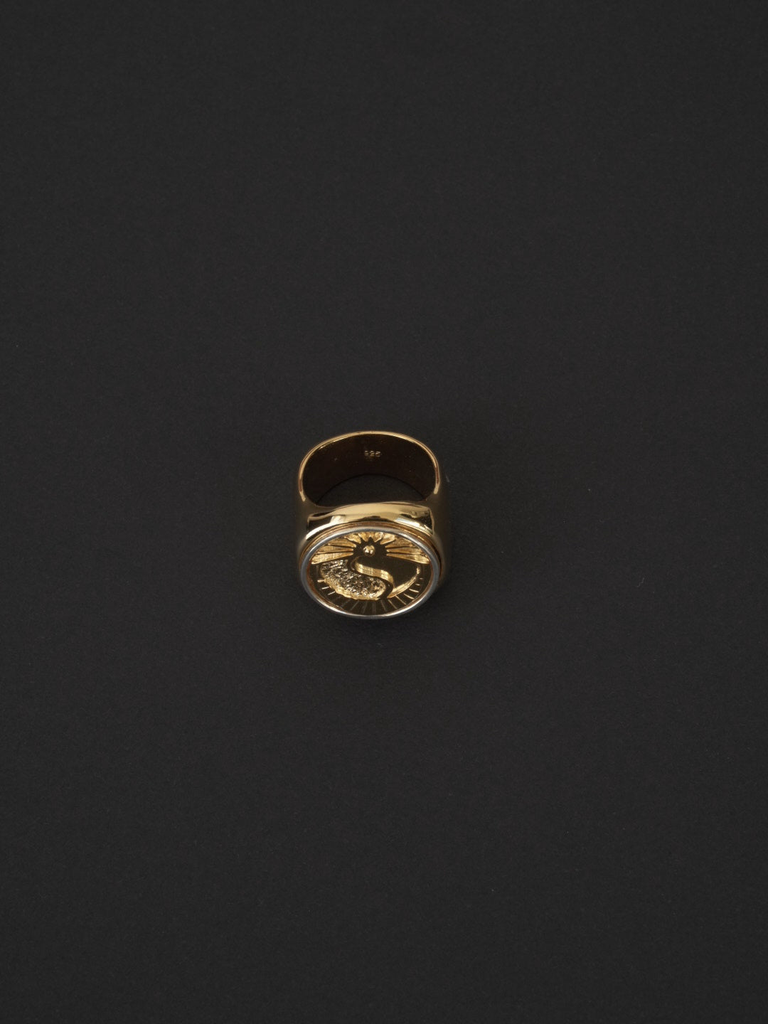 ±BALANCE COIN RING